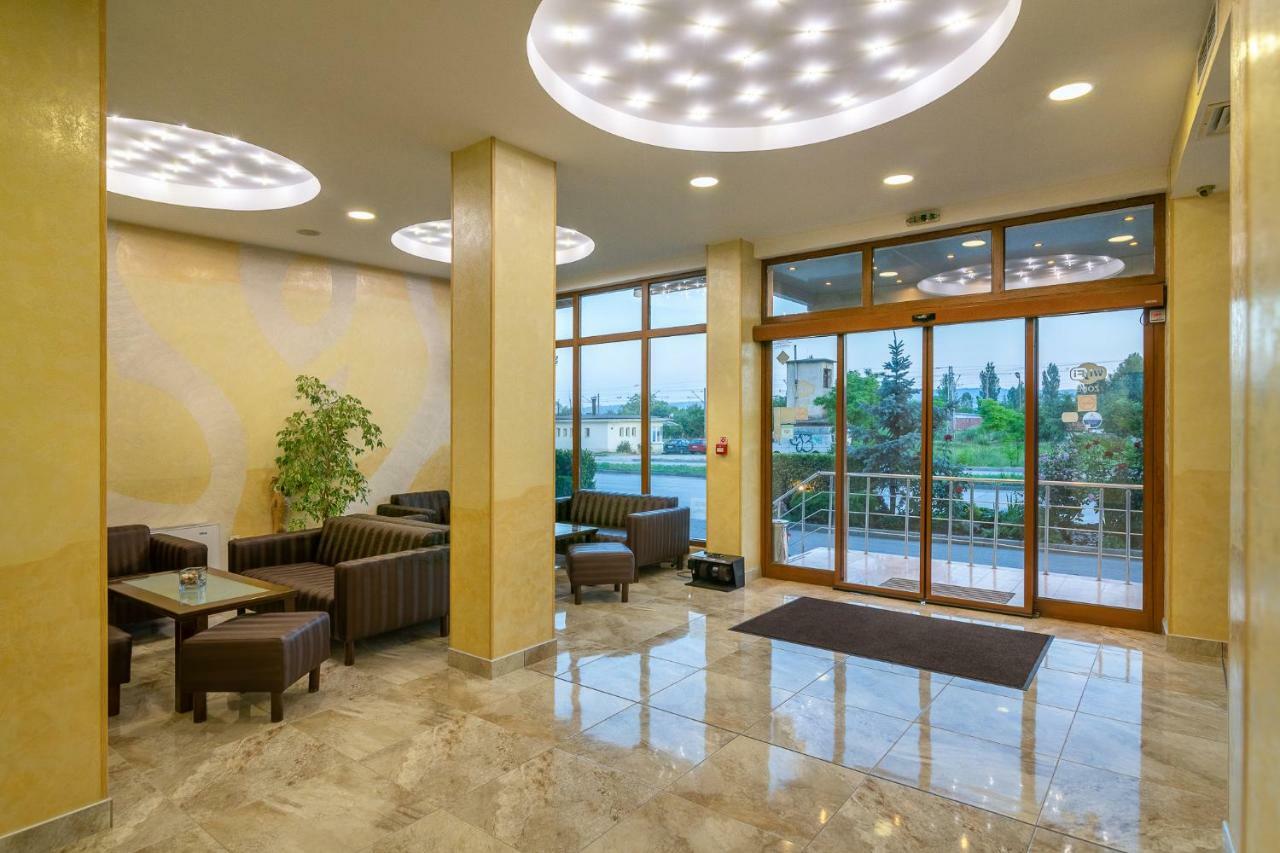 Adamo Hotel Várna Kültér fotó
