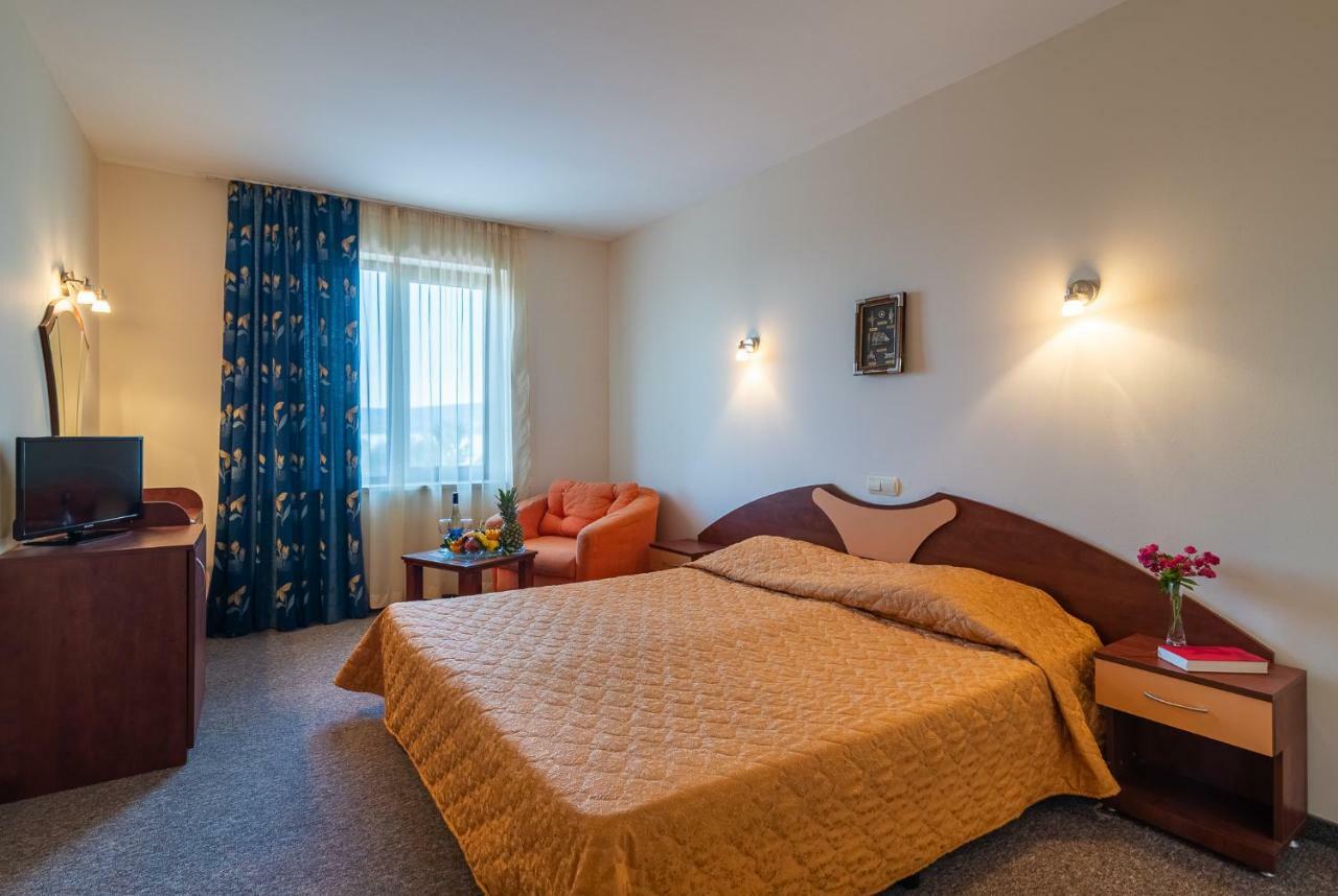 Adamo Hotel Várna Kültér fotó