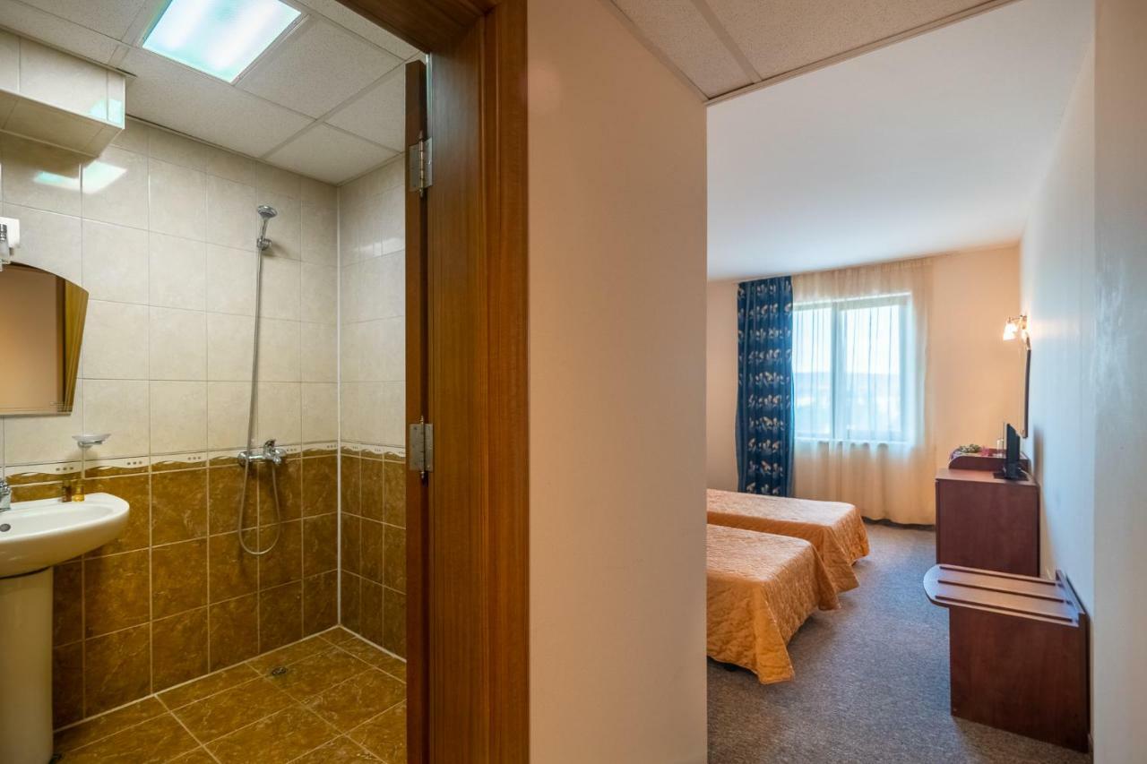 Adamo Hotel Várna Kültér fotó
