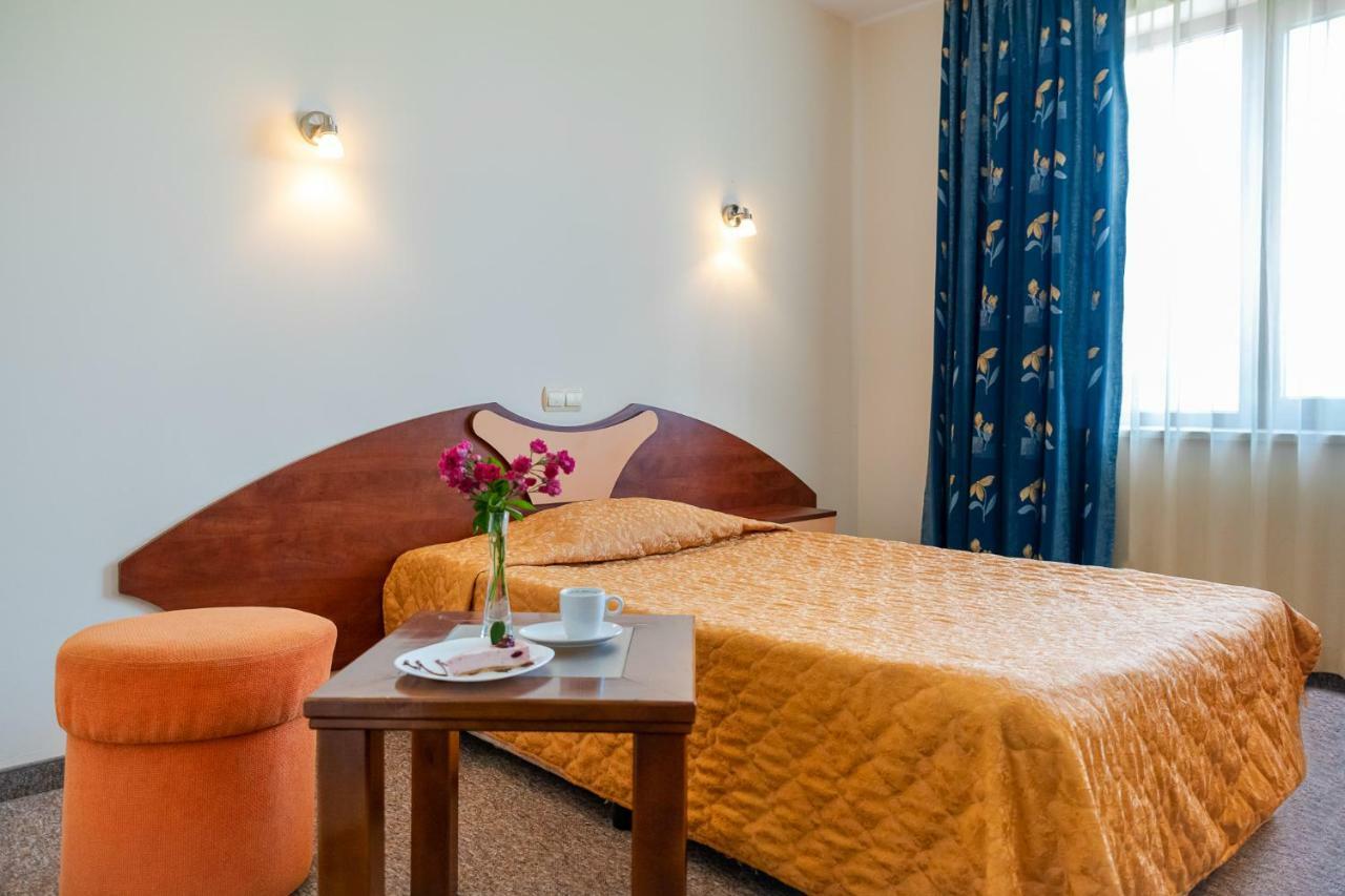 Adamo Hotel Várna Kültér fotó