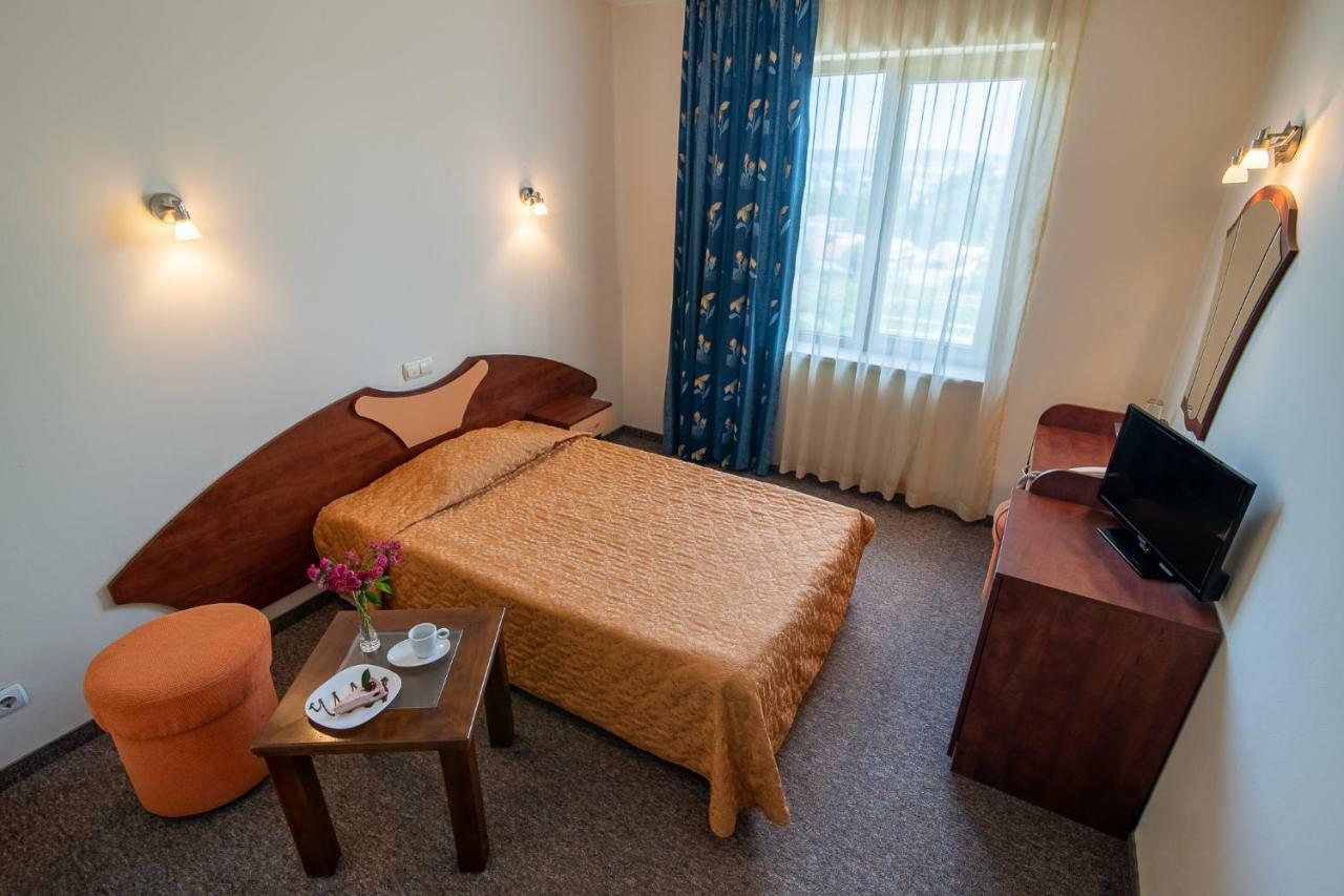 Adamo Hotel Várna Kültér fotó